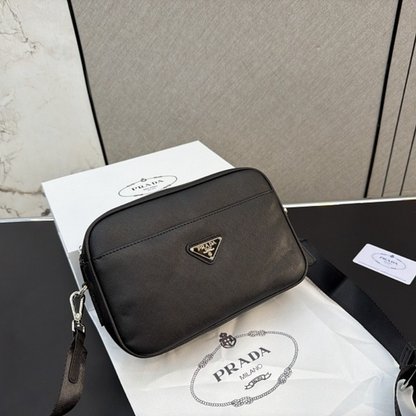 APP1 Bag 23-17CM Shoulder bags